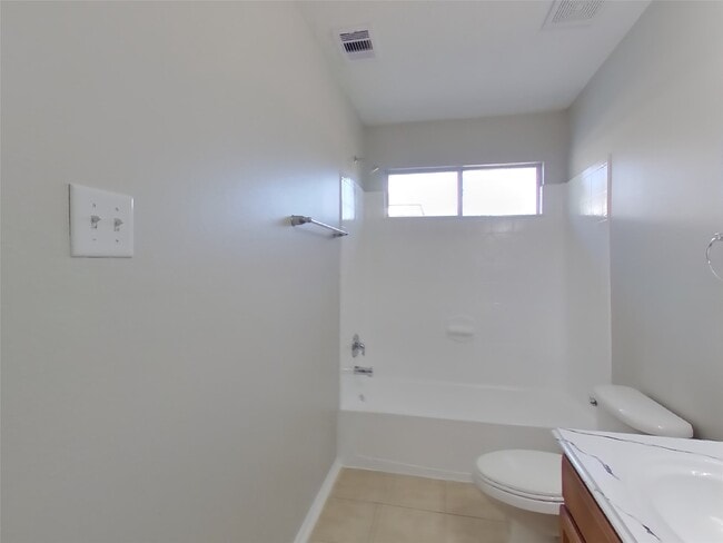 Building Photo - 7215 Lazy Summer Ct