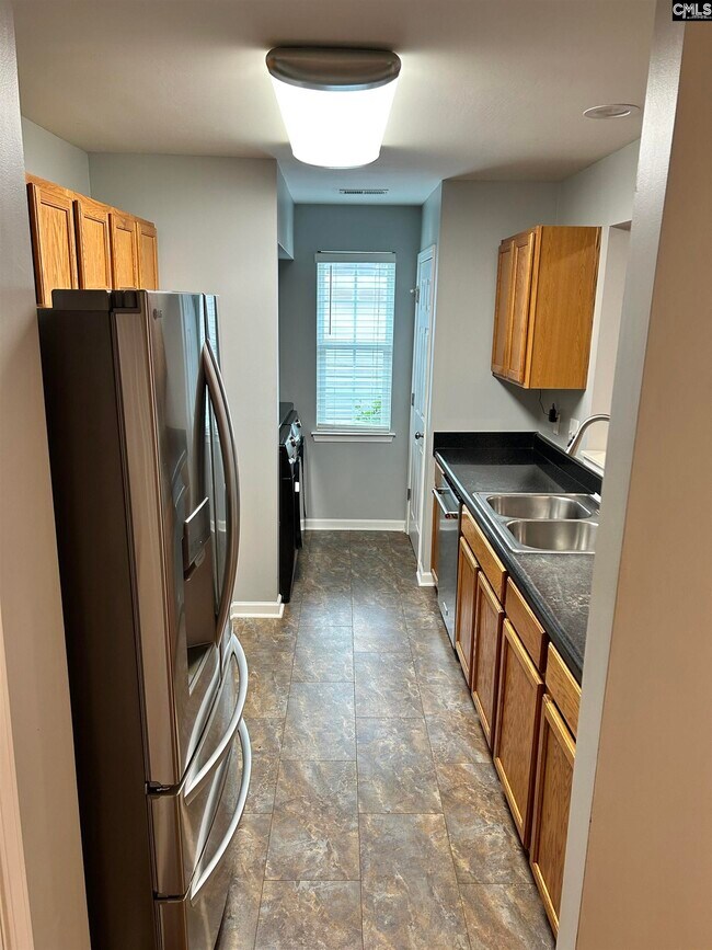 Building Photo - 168 Regency Dr