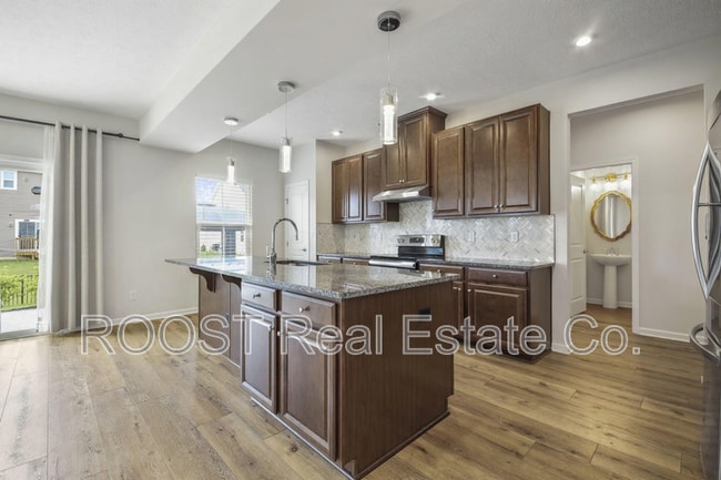 Building Photo - 380 Crownover Way