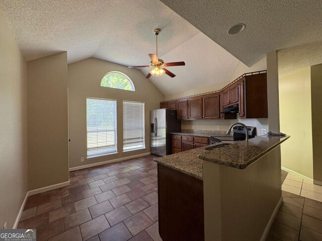 Building Photo - 108 Crestwood Ct