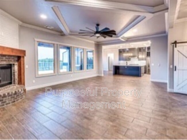 Building Photo - 115 Weaver Rd