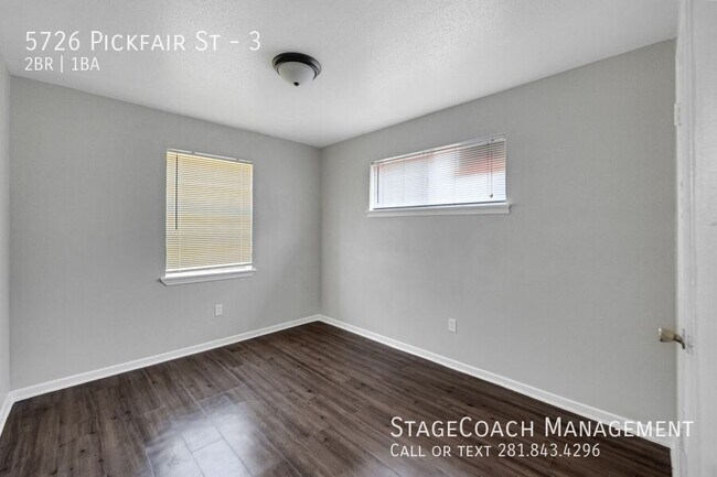 Building Photo - 5726 Pickfair St