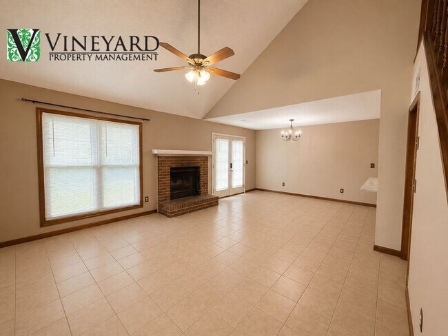 Building Photo - 5065 Sand Wedge Cir