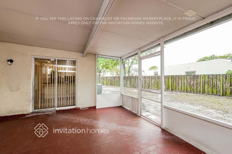 Building Photo - 6572 NW 197th Ln