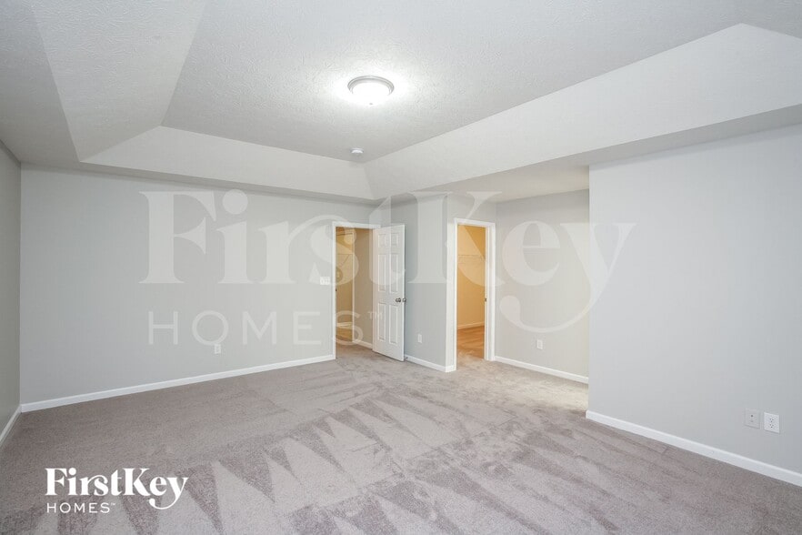 Building Photo - 897 Adena Ln