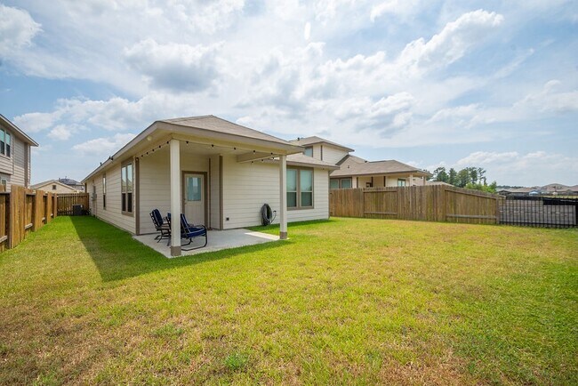 Building Photo - 14657 E Pine Heart Dr