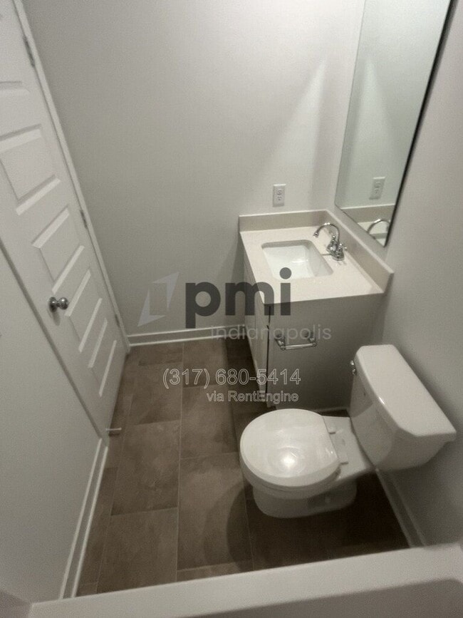 Building Photo - 2948 Woods Edge Dr