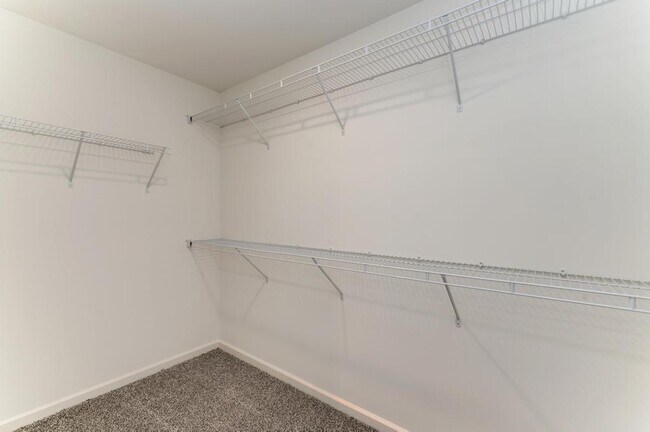 Building Photo - 1870 Canyon Creek Dr