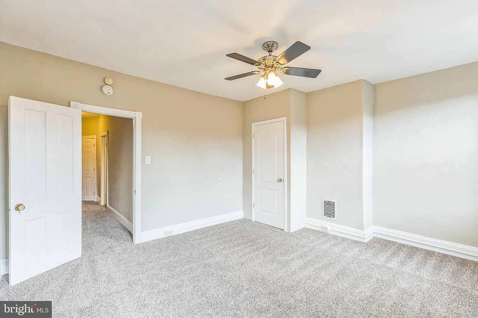 Building Photo - 1528 S 29th St