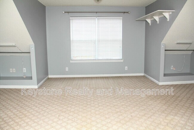 Building Photo - 3826 Angelise Ln
