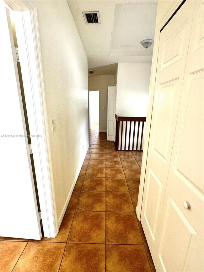 Building Photo - 12544 SW 121st Way