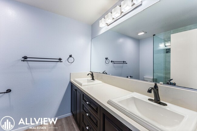 Building Photo - Coastal San Clemente Townhome with Brand New Flooring – Steps to the Beach!