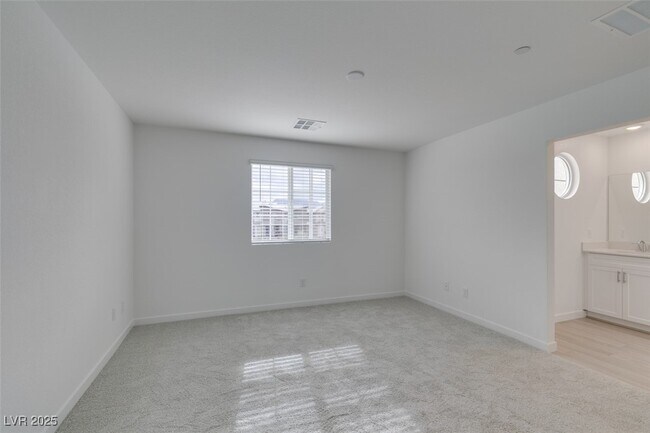 Building Photo - 945 Jigglypuff Pl