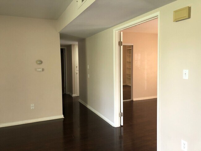 Building Photo - 12036 Caminito Campana