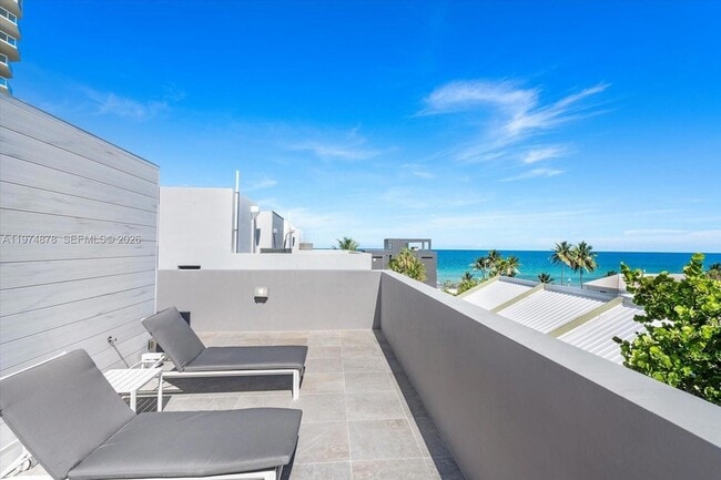 Building Photo - 332 Balboa St