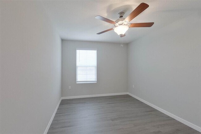 Building Photo - 8694 SW 43rd Ter