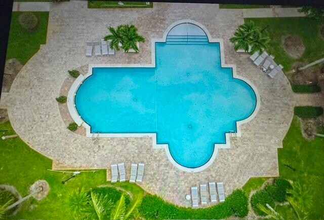 Building Photo - 7824 Sonoma Springs Cir