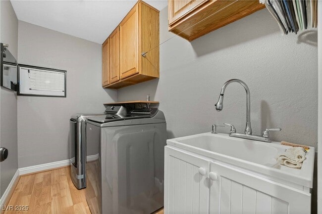 Building Photo - 3032 Pier Harbor Dr