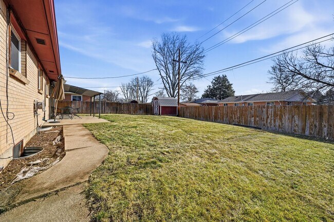 Building Photo - Beautiful 4-bedroom, 2-bathroom home located in the vibrant city of Westminster,