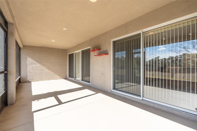 Building Photo - 5700 SW 45th St