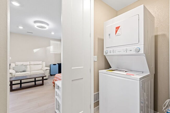 Building Photo - 12014 Octave Ave