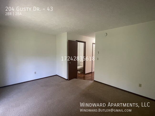 Building Photo - 204 Gusty Dr