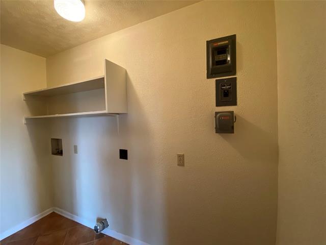 Building Photo - 119 FM 407