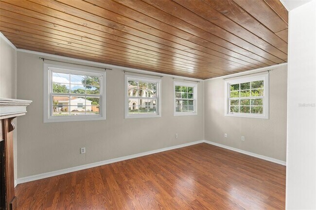 Building Photo - 2110 Gerda Terrace