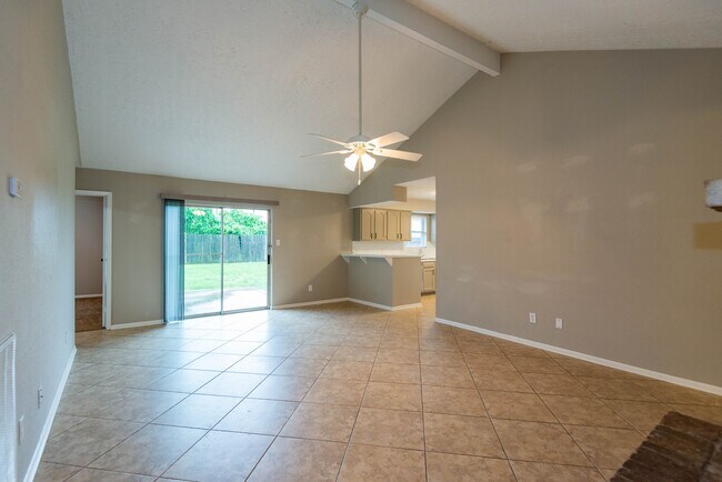 Building Photo - 20515 Broadsky Dr