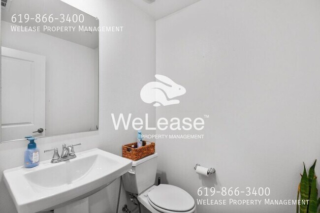 Building Photo - 5300 Calle Rockfish
