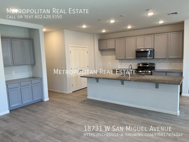 Building Photo - 18731 W San Miguel Ave
