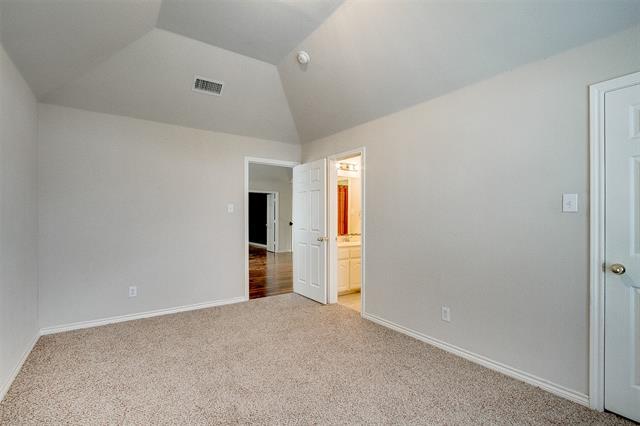 Building Photo - 705 Sundown Way