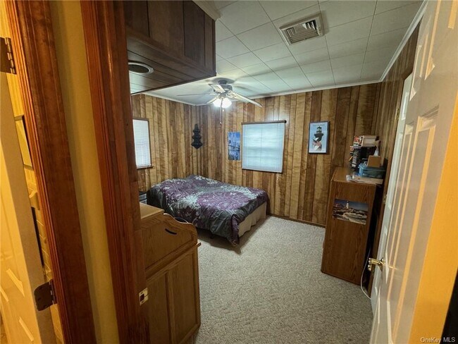 Building Photo - 74 Reld Dr