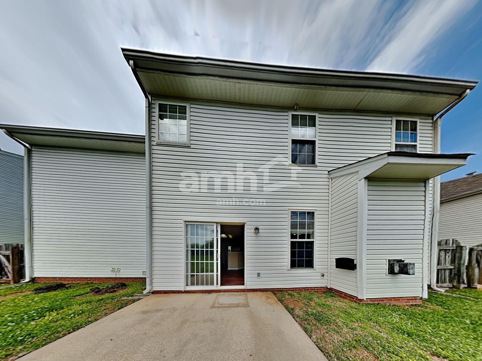 Building Photo - 100 Smokehouse Dr