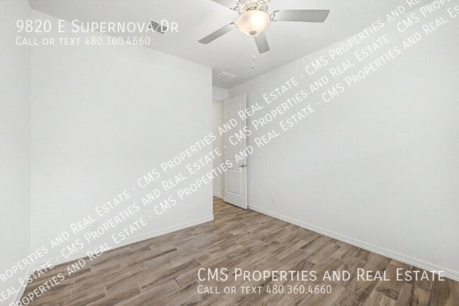 Building Photo - 9820 E Supernova Dr