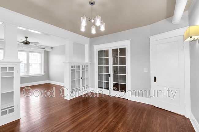 Primary Photo - 1378 Hertel Ave