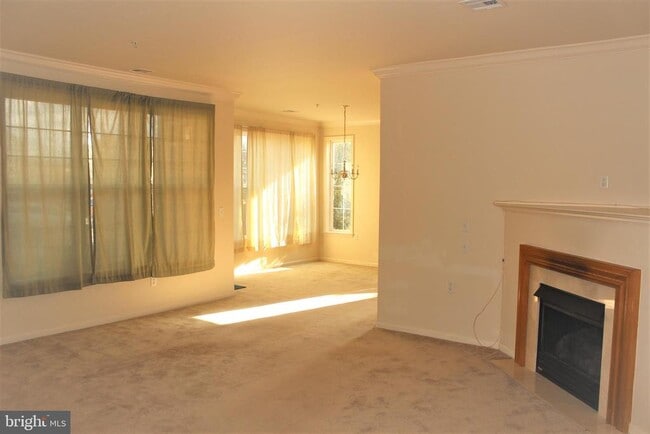 Building Photo - 611 Masterson Ct