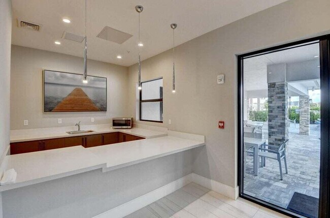 Building Photo - 14468 Three Ponds Trail