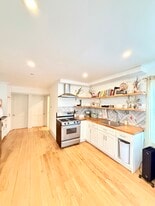 Building Photo - 49 Columbia Tpke