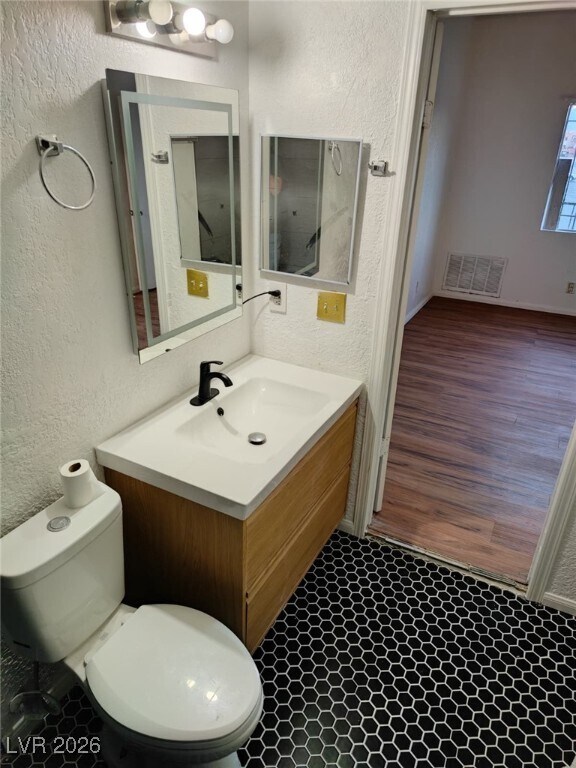 Building Photo - 3602 Gaylord Dr