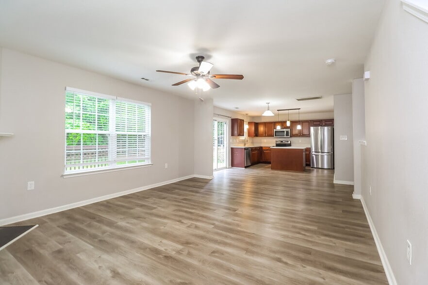 Building Photo - 4419 Austin Dekota Dr