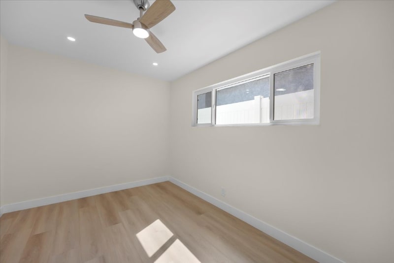 Building Photo - 3537 Delta Ave