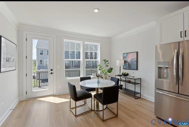 Building Photo - 805 Park Ridge Dr