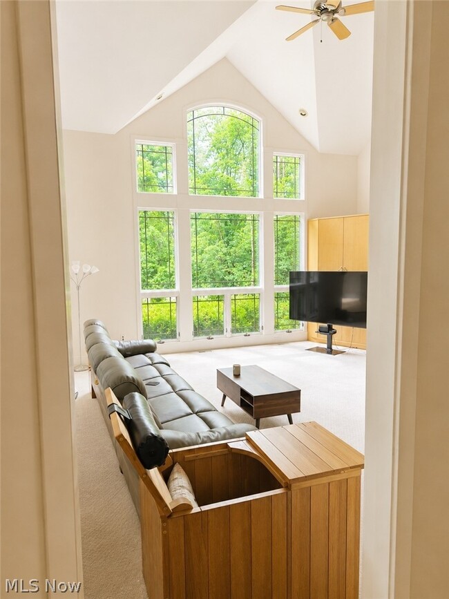 Building Photo - 39710 Alsace Ct