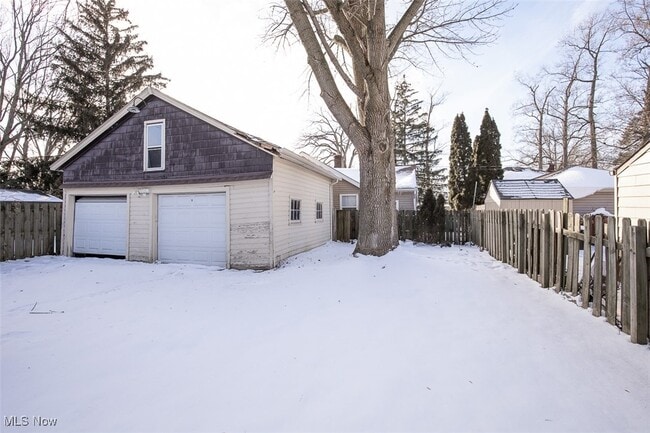 Building Photo - 4082 W 204th St