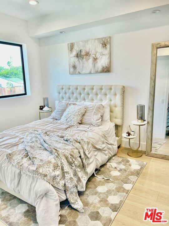 Building Photo - 11326 Victory Blvd