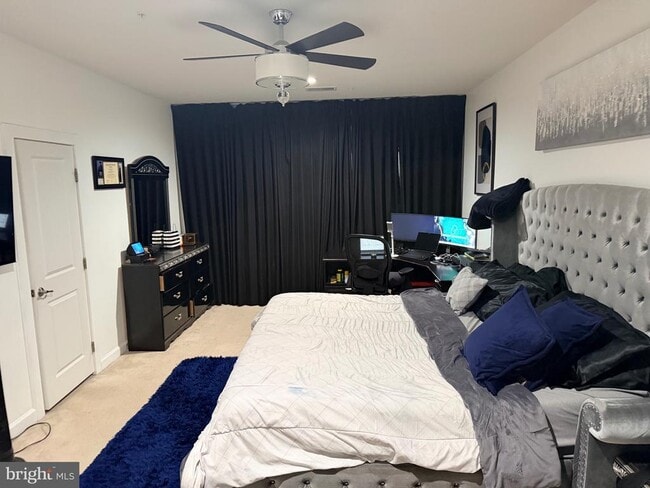 Building Photo - 7413 Matapan Dr