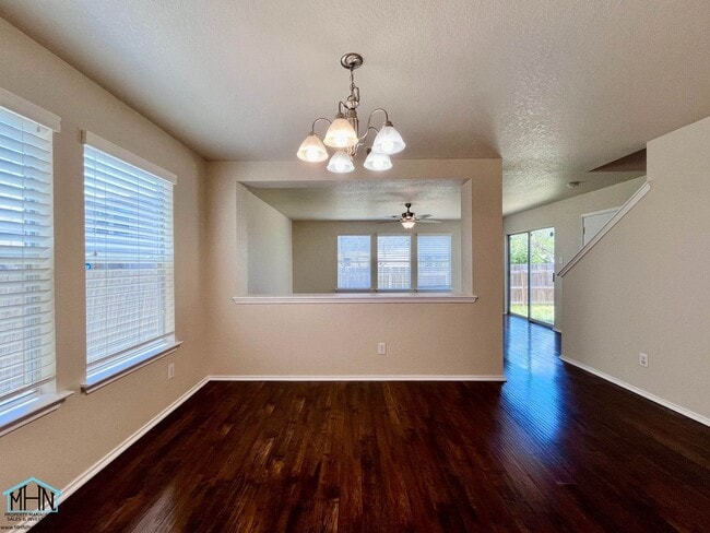 Building Photo - 127 Booker Palm
