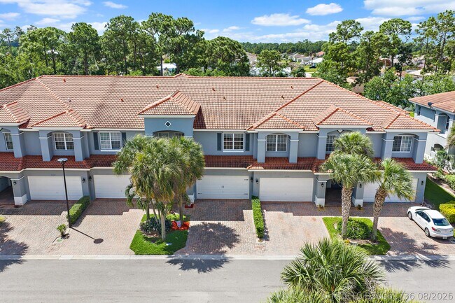 Building Photo - 2170 SW Cape Cod Dr
