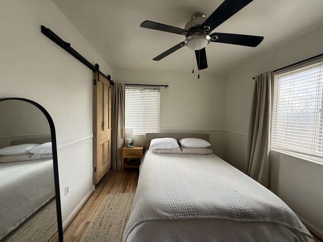 Building Photo - 3573 S 2300 E